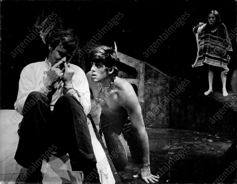Rare photo de Sylvester Stallone à ses débuts au théätre - 1968 © Photo sous Copyright