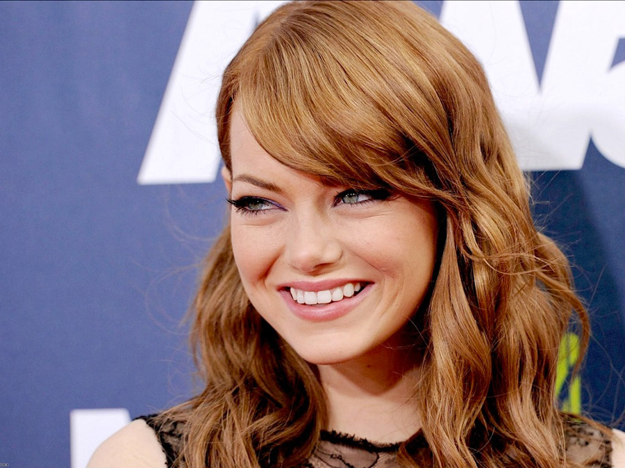 Emma-stone-the-best-famous-picture-actress--source-ign-france.