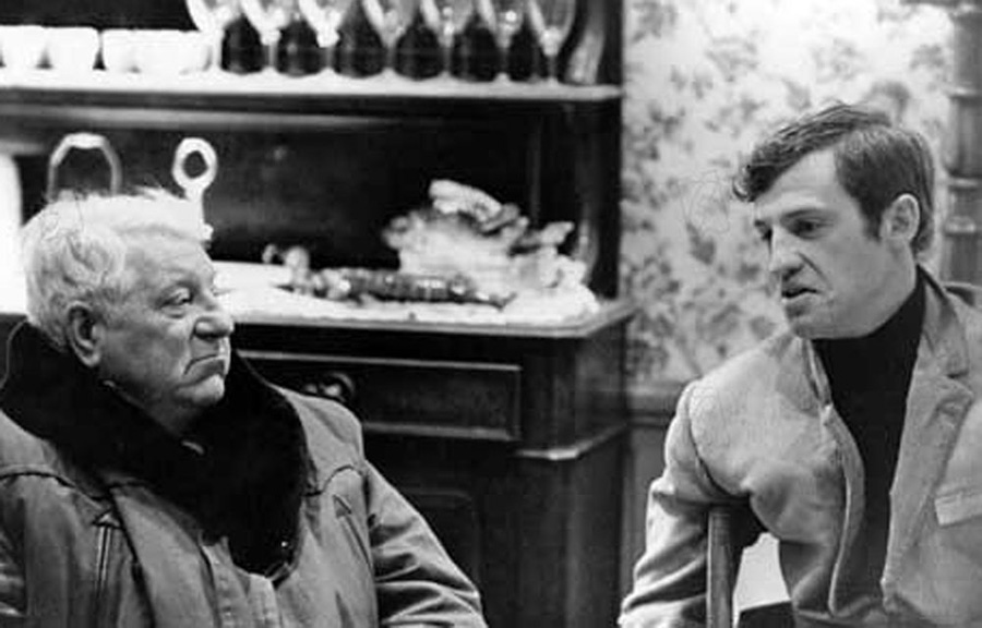 Jean Gabin et Jean-Paul Belmondo dans le film "Un Singe en hiver" © Photo sous Copyright 