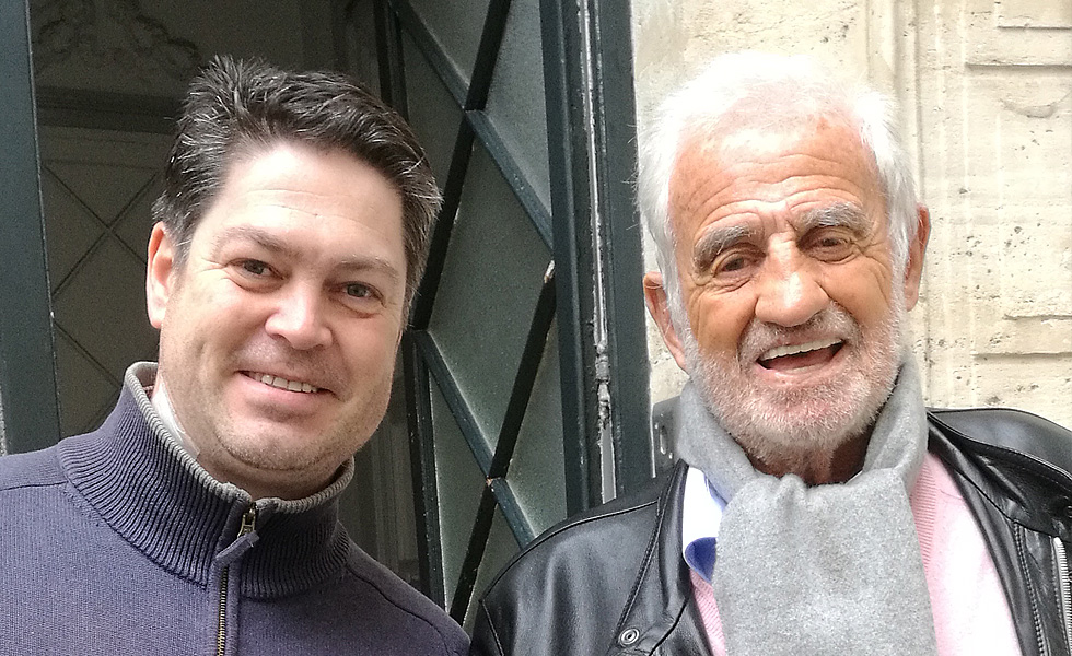 Jean-Paul Belmondo, et moi-même devant sa porte d'entrée à Paris rue des Saint-Pères - le jeudi 24 novembre 2016

