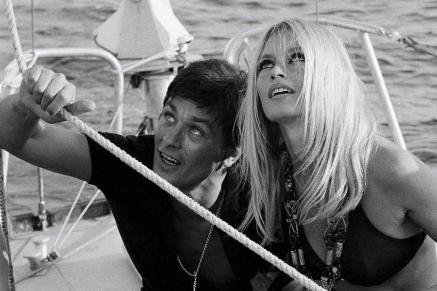 les plus belles photos de Brigitte Bardot.Brigitte Bardot et Alain Delon © Copyright : DR
