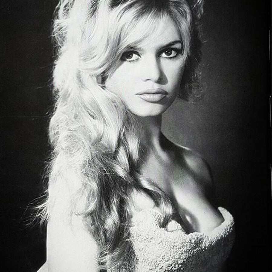 les plus belles photos de Brigitte Bardot.Brigitte Bardot - 1959 © Photo : Sam Levin