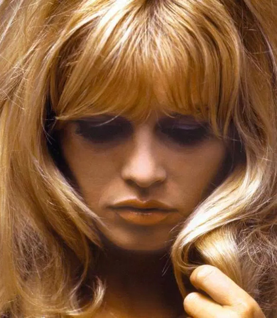 les plus belles photos de Brigitte Bardot.Brigitte Bardot en 1963 © Copyright : Douglas Kirkland