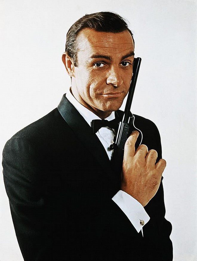 Sean Connery dans sa position la plus connue en tant que James bond © Photo sous Copyright
