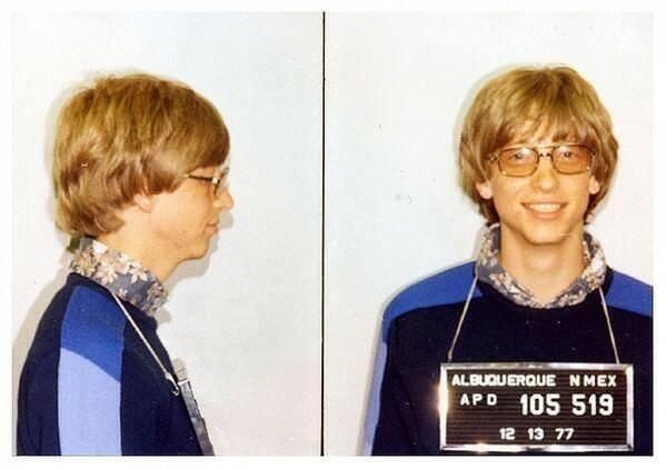 Bill Gates arrêté par la police en 1977 sans permis de conduire