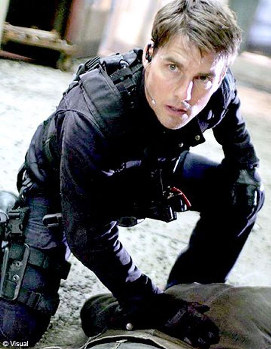 TOM-CRUISE-2006-Mission-impossible-3-1.jpg