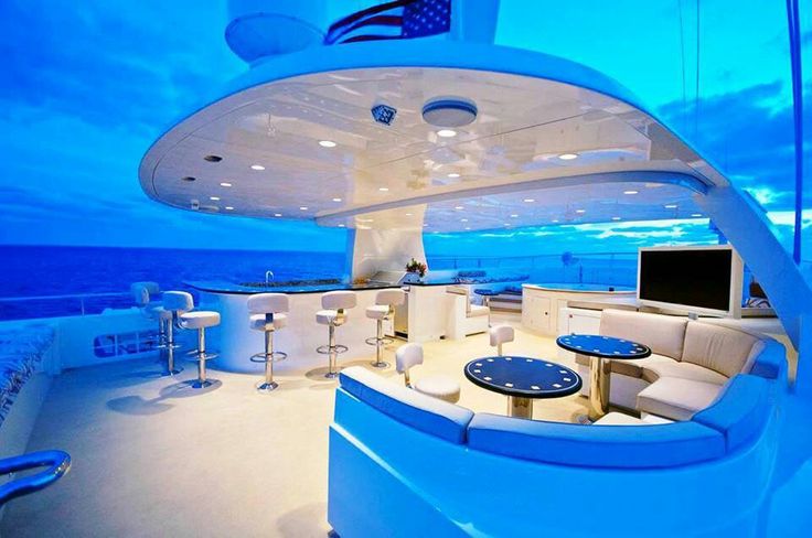 blue yacht design